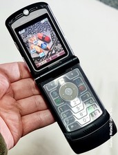 Motorola razr flip for sale  MANCHESTER