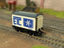 Van refrigerada Hornby R200 calibre OO comprar usado  Enviando para Brazil