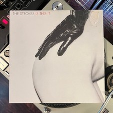 THE STROKES Is This It OG UK 1st Rough Trade EX 2001 Matte Cover comprar usado  Enviando para Brazil