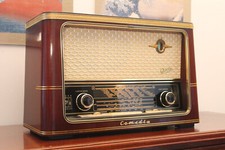 Radio valvole graetz usato  Udine