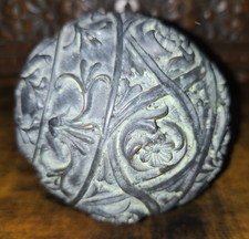 Decorative carved oriental for sale Decorative carved oriental for sale  MELTON MOWBRAY