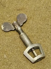 Ancien perce courroie d'occasion  Châtellerault