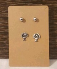 Women earrings two for sale  Sparta