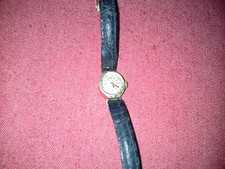 Montre electra doree d'occasion  Matignon