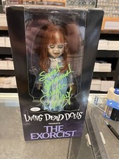 BONECAS EXORCISTAS MORTAS VIVAS ASSINADAS DOCE SONHO LINDA BLAIR REGAN FIGURA JSA comprar usado  Enviando para Brazil
