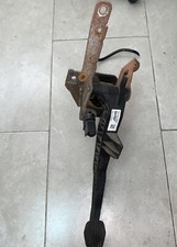 Pedale frizione pompa usato Pedale frizione pompa usato  Rizziconi