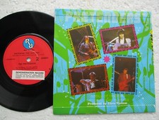 THE PRETENDERS - Middle of the Road/Watching the Clothes - NEW ZEALAND DEMO 45 comprar usado  Enviando para Brazil
