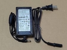 Adapter for roland d'occasion  Expédié en Belgium