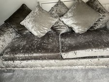 Crushed velvet seater for sale  STANFORD-LE-HOPE