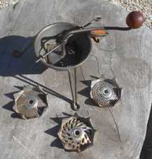 Ancienne moulinette métal d'occasion  Gordes