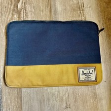 Herschel laptop sleeve for sale  Memphis