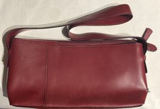 Borsa marchiata balenciaga usato  Varese