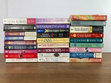 NORA ROBERTS Huge Book Lot of 27 PAPERBACK BOOKS Romance Novels Mixed Series comprar usado  Enviando para Brazil