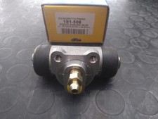 101506 cilindretto freno usato  Reggio Calabria
