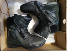 Stivali moto forma usato Stivali moto forma usato  Petralia Sottana