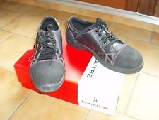 Chaussures sécurité neuves d'occasion  Witry-lès-Reims