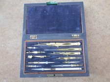 Ancienne boite compas d'occasion  Bazeilles