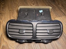 11-20 DODGE TRAVEL OEM PAINEL CENTRAL ACABAMENTO PAINEL SURROUND RÁDIO MOLDURA VENTILAÇÃO ABERTURAS, usado comprar usado  Enviando para Brazil