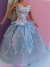 Lot vêtements barbie d'occasion  Bourg-en-Bresse