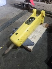 Hydraulic breaker suit for sale Hydraulic breaker suit for sale  CHICHESTER