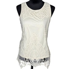 Blusa BAR III Macy's sem mangas creme crochê em camadas regata sem mangas média, usado comprar usado  Enviando para Brazil