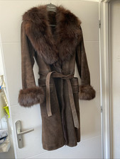 Ancien manteau fourrure d'occasion  Aix-les-Bains