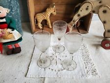 Anciens petits verres d'occasion  Villeneuve-la-Guyard