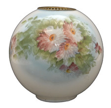 ANTIGA BOLA GLOBO SOMBRA BRANCA COM FLORES PINTADAS PARA LÂMPADA A ÓLEO DE BANQUETE comprar usado  Enviando para Brazil