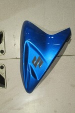 Coque réservoir gauche d'occasion  Visan