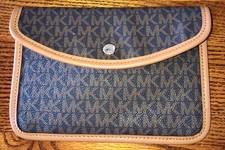 Estojo de viagem Michael Kors, bolsa, logotipo assinatura MK, usado comprar usado  Enviando para Brazil