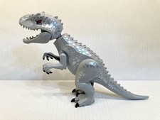 Boneco Lego Jurassic World Indominus Rex com manchas de prata de 75941, aposentado comprar usado Boneco Lego Jurassic World Indominus Rex com manchas de prata de 75941, aposentado comprar usado  Enviando para Brazil