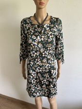 Robe verte fleurie d'occasion  Void-Vacon