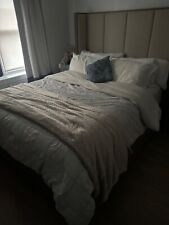 Beautiful barely used for sale  Roxbury