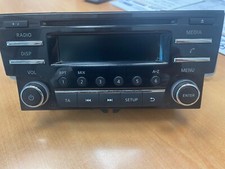 Nissan navara autoradio usato  Colle di Val d'Elsa