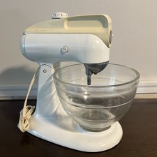 Vintage kitchenaid stand for sale  East Derry