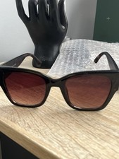 Oscar renta women for sale  BRIGHTON
