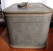 Vintageus luggage co. for sale  Huntsville