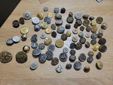 Gros lot boutons d'occasion  Guînes