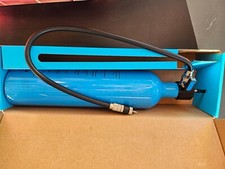 Bomba de impulso/inflador de pneu sem câmara Airshot 1,15 litros comprar usado  Enviando para Brazil