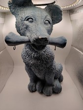 Estátua de cachorro azul levemente amada com ganchos para uma placa comprar usado  Enviando para Brazil