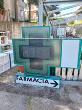 Insegna croce luminosa usato  Vasto