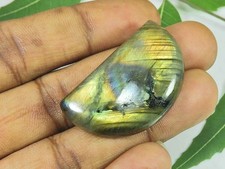 66cts. natural rainbow d'occasion  Expédié en Belgium