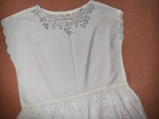 Robe blanche broderies d'occasion  Ermont