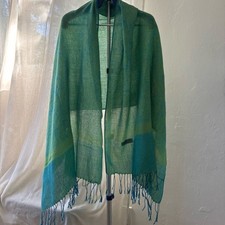 Green pashmina silk d'occasion  Expédié en Belgium