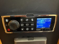 Fusion av700 vhf for sale  Seal Beach