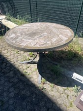 Tavolo rotondo esterno usato  Saluggia