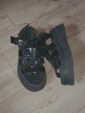 Bershka holographic sandalen gebraucht kaufen  Oestrich-Winkel