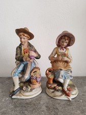 Figurines biscuit anciennes. d'occasion Figurines biscuit anciennes. d'occasion  Fayence