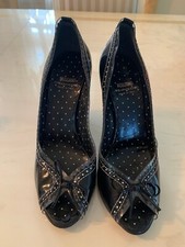 Moschino women shoes for sale  Brooklyn