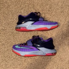 Nike Air Max KD7 Lightning 534 tamanho 8.5 ótimo estado comprar usado Nike Air Max KD7 Lightning 534 tamanho 8.5 ótimo estado comprar usado  Enviando para Brazil